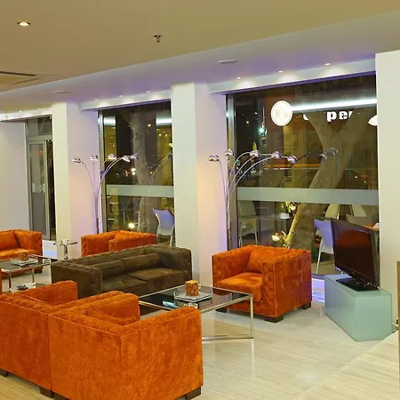Olympic Palladium מלון 3*